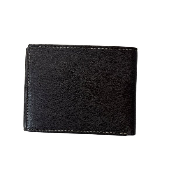 Timberland Genuine Leather Bi-Fold Wallet - Picture 2 of 7